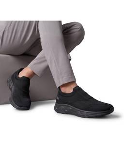 Neeman's - Black Easy Glide Slip On Sneakers for Men