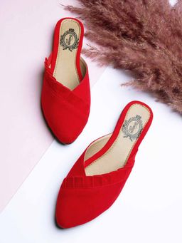 Shoetopia - Girls Red Solid Velvet Mules