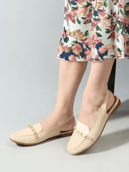 Twenty Dresses by Nykaa Fashion - New Stylish Women Round Toe Flats Sandals - Cream