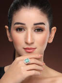 Turquoise color option, Currently selected
