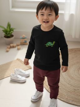 Oh Rare - Black Printed Regular T-Shirt and Pant