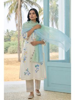 AM by Anita Mittal - Ivory Applique and Cord Embroidered Kurta with Pant and Dupatta