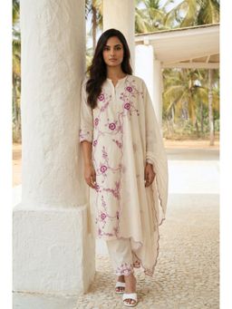 AM by Anita Mittal - Ivory Thread Embroidered Kurta with Pant and Dupatta