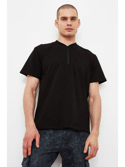 Trendyol - Man Black T-Shirt