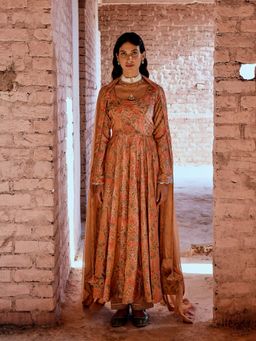 Karaj Jaipur - Peach Anarkali (Set of 3)