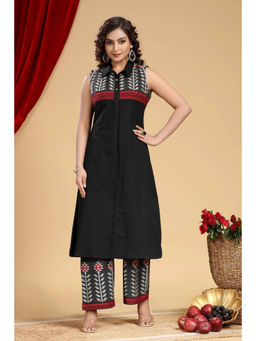 Cotton Culture - Black Handloom Cotton Yarn Dyed Co-Ord (Set of 2)