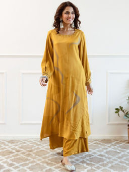 ISHIN - Yellow Women Printed Regular Kurta With Pant (Set of 2)