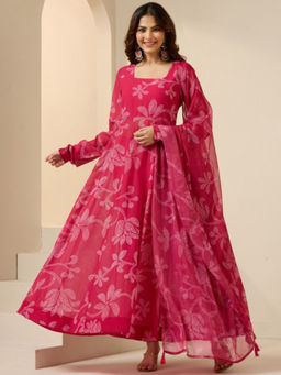 ISHIN - Pink Women Floral Printed Panelled Velvet Kurta With Pant & Dupatta (Set of 3)