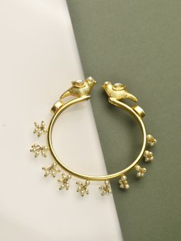 Peach Tassels - Golden Polish Openable Bracelet