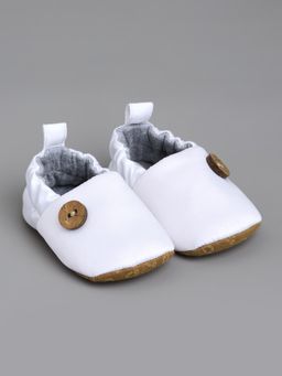 Hopscotch - Unisex White Eva Loafers