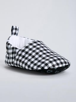 Hopscotch - Boys Black Eva Loafers