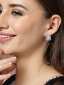 White color option, Currently selected