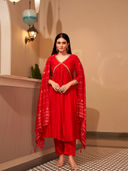 Red color option, Sold out, Currently selected
