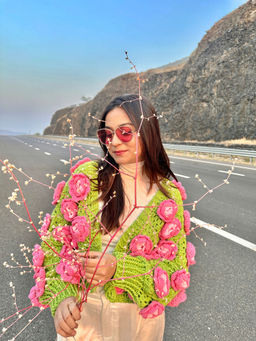 SUGERCANDY - Rose Hermosa Handmade Cardigan