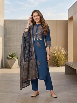 FASHOR - Ajrakh Printed Straight Kurta with Pyjama & Dupatta - Indigo Blue