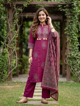 FASHOR - Ajrakh Printed Straight Kurta with Pyjama & Dupatta - Magenta