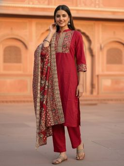 FASHOR - Floral Printed Straight Kurta with Pant & Dupatta - Red