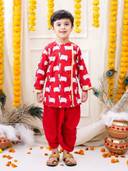 Red color option, Sold out, Currently selected