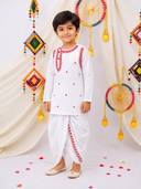 White color option, Sold out, Currently selected