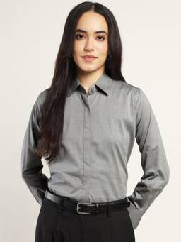 Hancock - Women Grey Solid Chambray Boyfriend Fit Pure Cotton Casual Shirt
