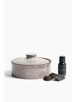H&M - Beige Lava Stone Diffuser Set
