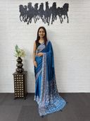 Blue color option, Currently selected