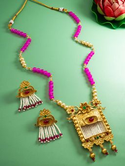 Aadita - Gold Plated Kundan Studded and Pearl Beaded Jewellery Set - Pink