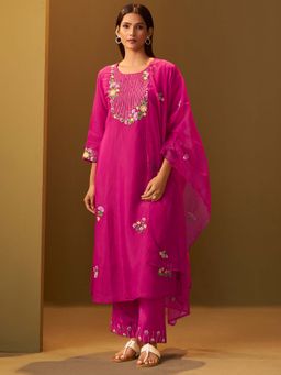 Indo Era - Women Pink Round Neck Embroidered Kurta with Pant and Dupatta