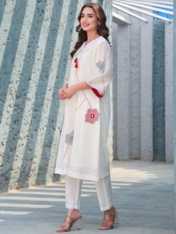 Indo Era - Women White Mandarin Neck Embroidered Kurta with Pant