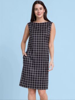 FableStreet - Black And White Boat Neck Checkered Shift Dress