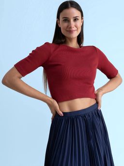 FABLE STREET - Ribbed Knit Crop Tee - Maroon
