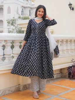 Vbuyz - Women's Block Print Anarkali Cotton Black Kurta & Pant with Dupatta (Set of 3)