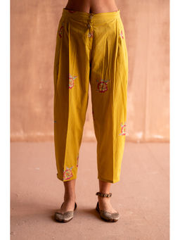 SWATTI KAPOOR - Nimbu Yellow Floral Printed Pant