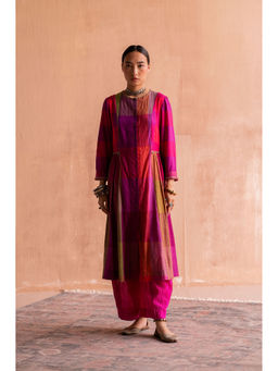 SWATTI KAPOOR - Rani Pink Colorblock Printed Kurta