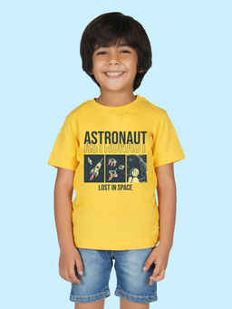 Nusyl - Boys Yellow Text Printed T-Shirt