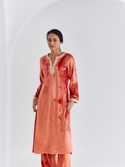 Ancestry - Noor Velvet Kurta