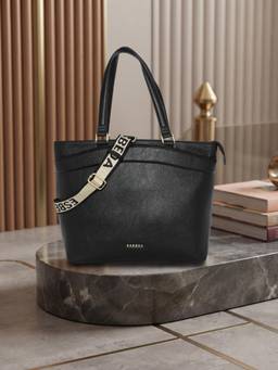 ESBEDA - Black Color Metro Curved Front Pocket Tote Bag With Detachable Strap