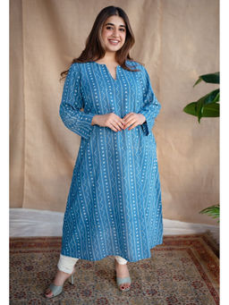 The Indian Ethnic Co. - Blue A-Line Dabu Handblock Printed Cotton Kurta with Round Neck