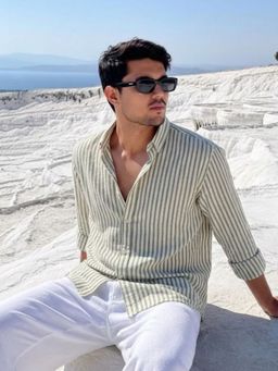 RIGO - Men Light Green Striped Cotton Regular Fit Button Down Collar Shirt