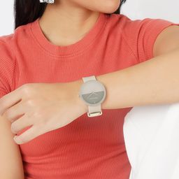 Joker and Witch - Joker & Witch Duet Opalix Beige Silicone Strap Watch