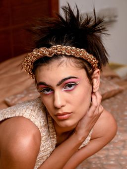 Odette - Chunky Gold Metallic Interlinked Hairband