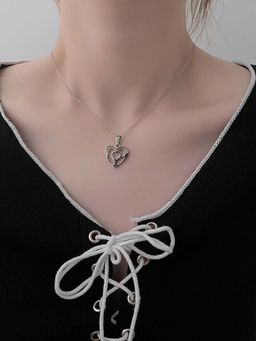 Salty Alpha - Women Darling Silver Necklace