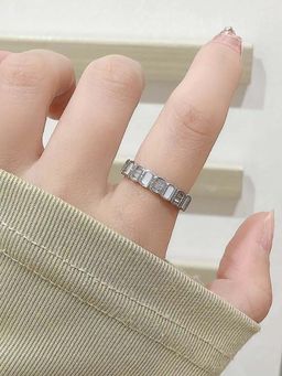 Salty - Women White Odoti Tennis Crystal Ring