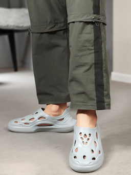 Carlton London - Men Sculptural Contoured Clogs