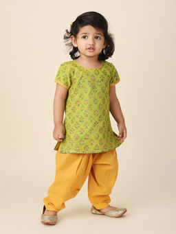 Fabindia - Green Cotton Printed Salwar (Set of 2)