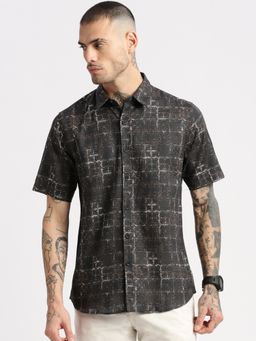 SHOWOFF - Mens Short Sleeves Spread Collar Cotton Abstract Black Casual Shirt