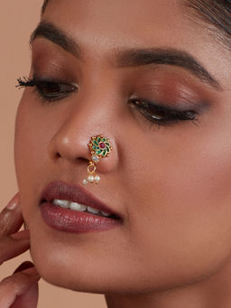 Azai by Nykaa Fashion - Traditional Gold Plated Green Nose Pin