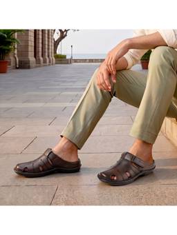 Metro - Men Comfort Brown Sandals