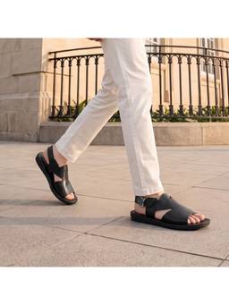 Metro - Men Classic Black Sandals