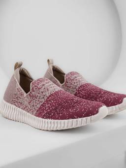 PROLINE - Women Maroon Sneakers - Slip-Ons